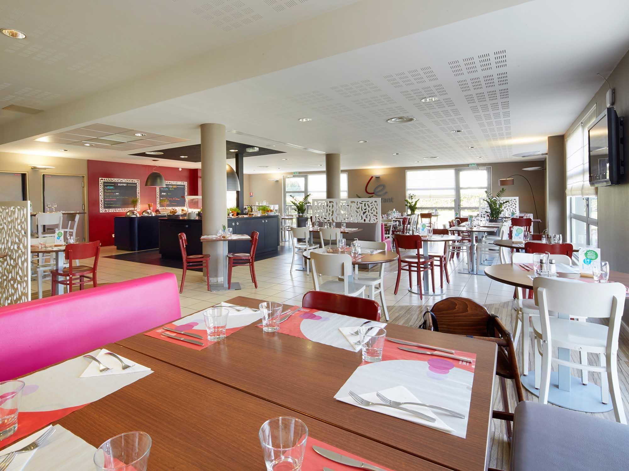 Campanile Roissy - Aeroport Cdg - Le Mesnil Amelot Otel Dış mekan fotoğraf